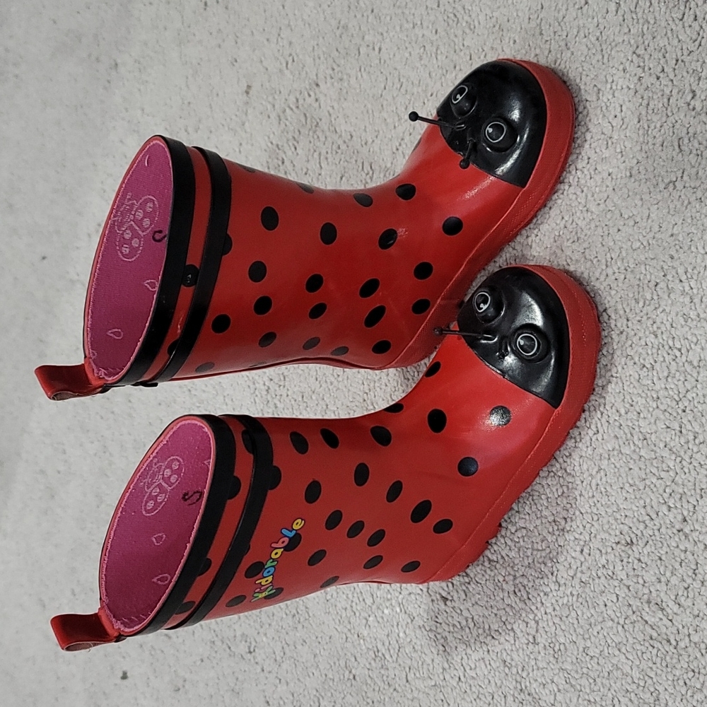 Rain boots kids size 9